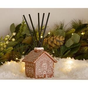 Sand & Fog Spiced Gingerbread Scented Reed Diffuser 5 Fl Oz Holiday TikTok Viral